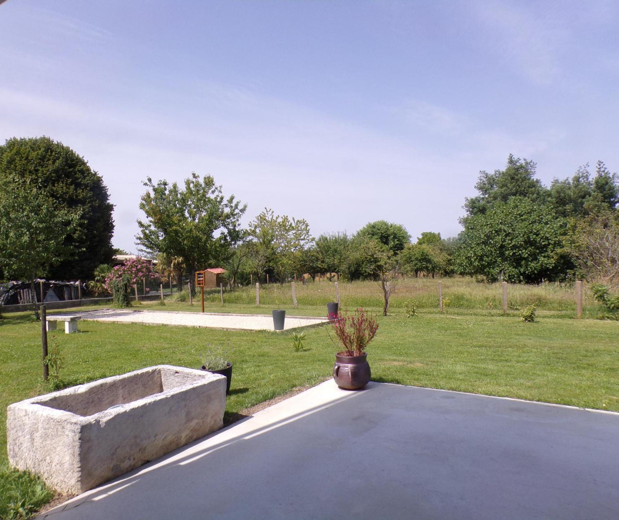 Le Gite Du Verger Saint-Bris-des-Bois Dış mekan fotoğraf